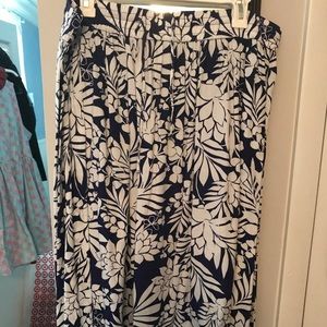 Old Navy Blue and White Floral skirt
